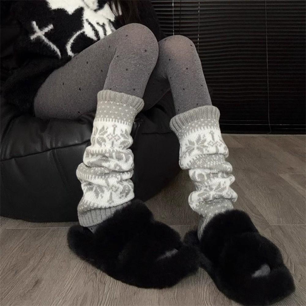 Retro Women Knitted Sock Snowflakes Calf Socks New Christmas Snowflake Knit Socks