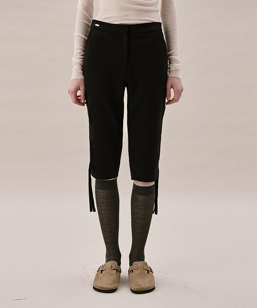 AHWE Slim Fit Bermuda Pants_Black