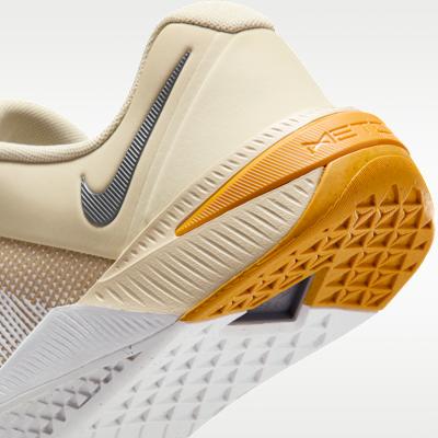 Nike Metcon 10 Светлый Хаки Золотой Лист Серый