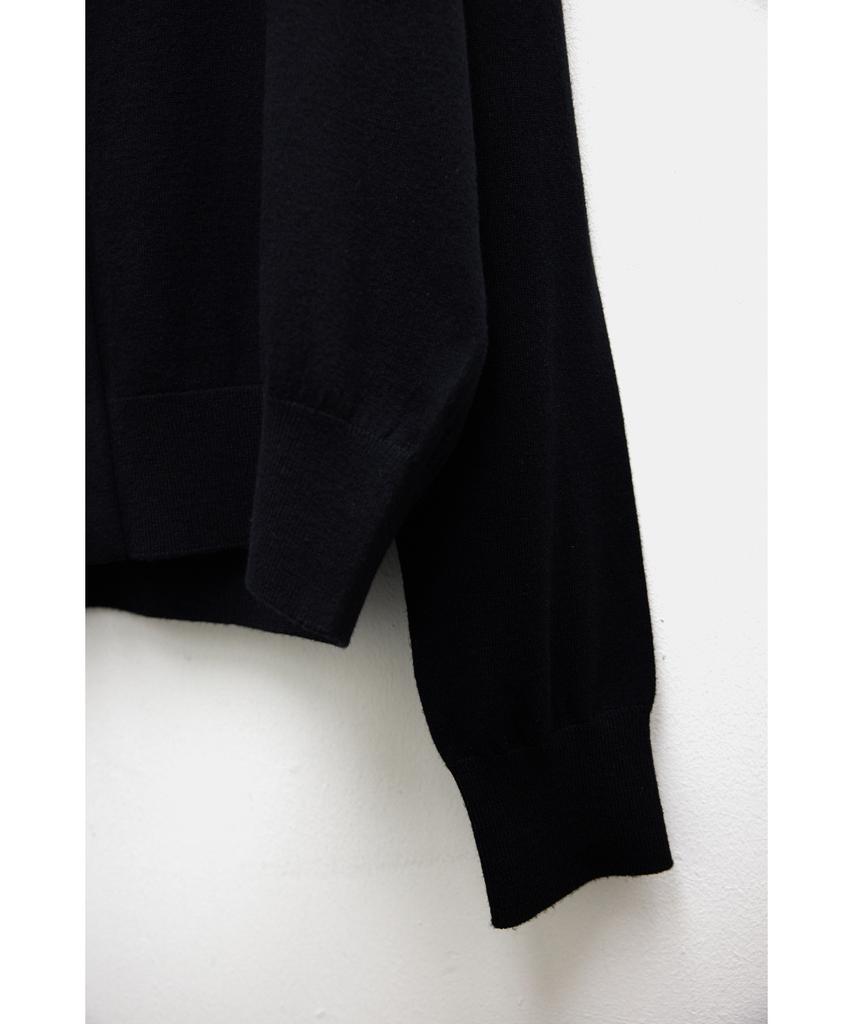 YOUTH Hidden Button Round Neck Cardigan - Black