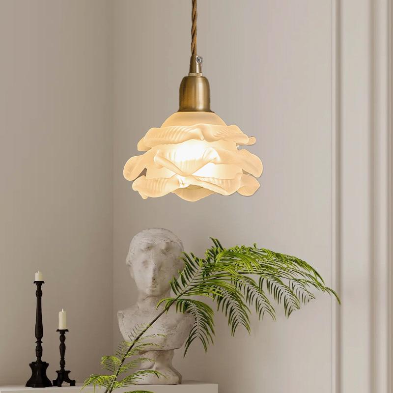 French Vintage Flower Glass Chandelier Japanese Brass Homestaylight American Simple Bedroom Bed Bar Headlight