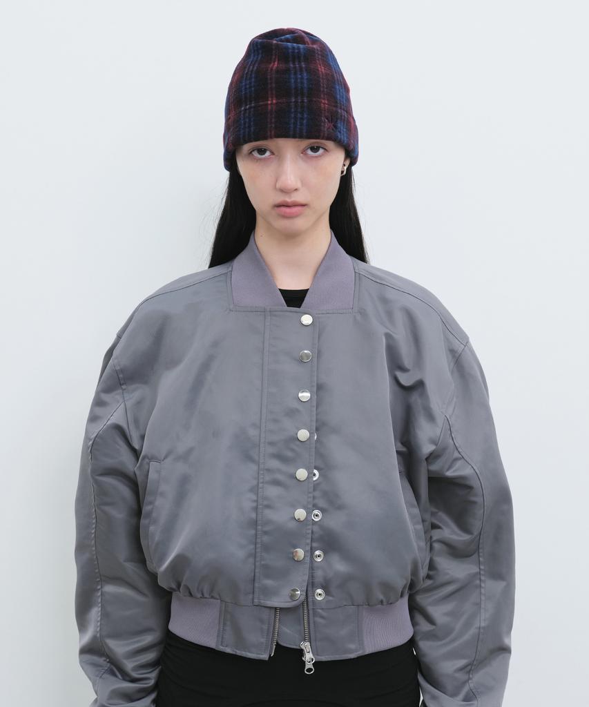 Вышитая шапка Yunse Hatch (Бордовая клетка)