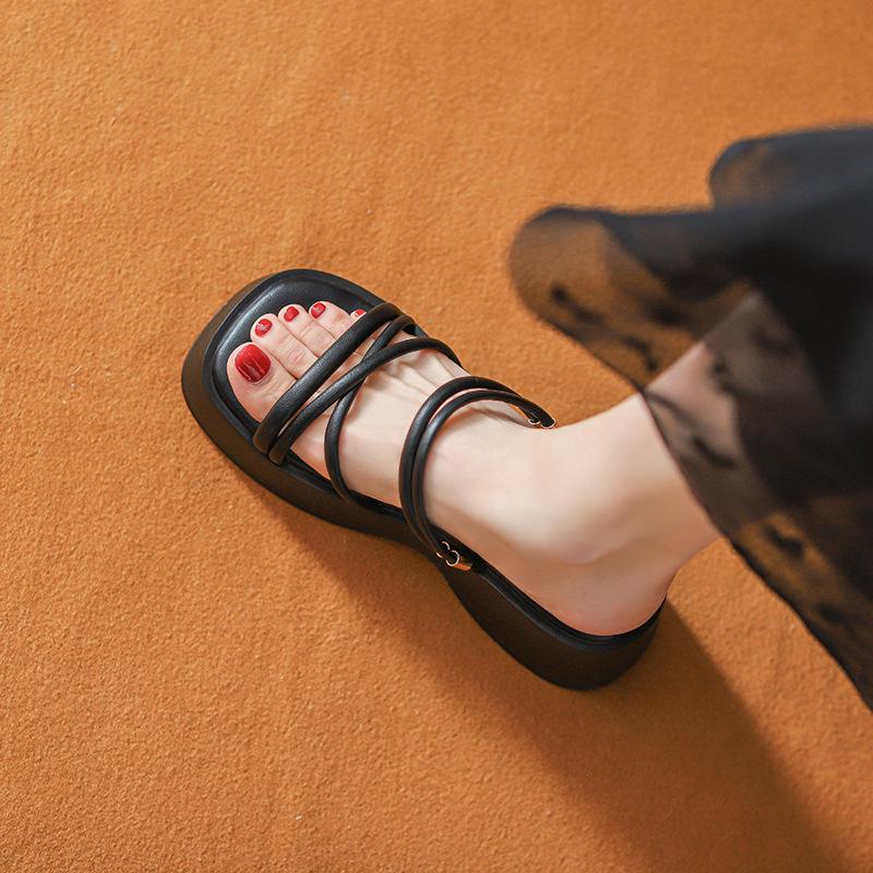 thick-soled muffin shoes, sandals, women's new summer models, height-increasing, small men wear high-heeled cool slippers