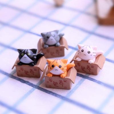 Милые DIY Миниатюры Котенок Поделки Украшение ПВХ Фигурка Автомобиля Китти Модель Коробка для Пожертвований Кошка Маленькая Статуэтка
