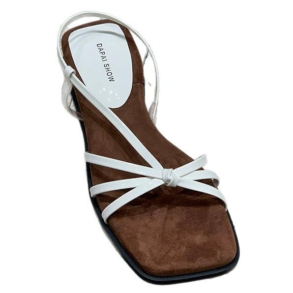 Новый французский каблук со юбкой женский телесный пудровый верхняя одежда 2025 лето прохладный каблук ретро нишевый темперамент тонкий ремешок римские сандалии