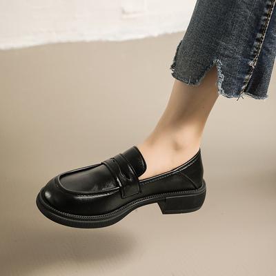 Черные британские маленькие кожаные туфли женские толстый каблук осень и зима новые толстый каблук круглый носок два способа носки женские туфли