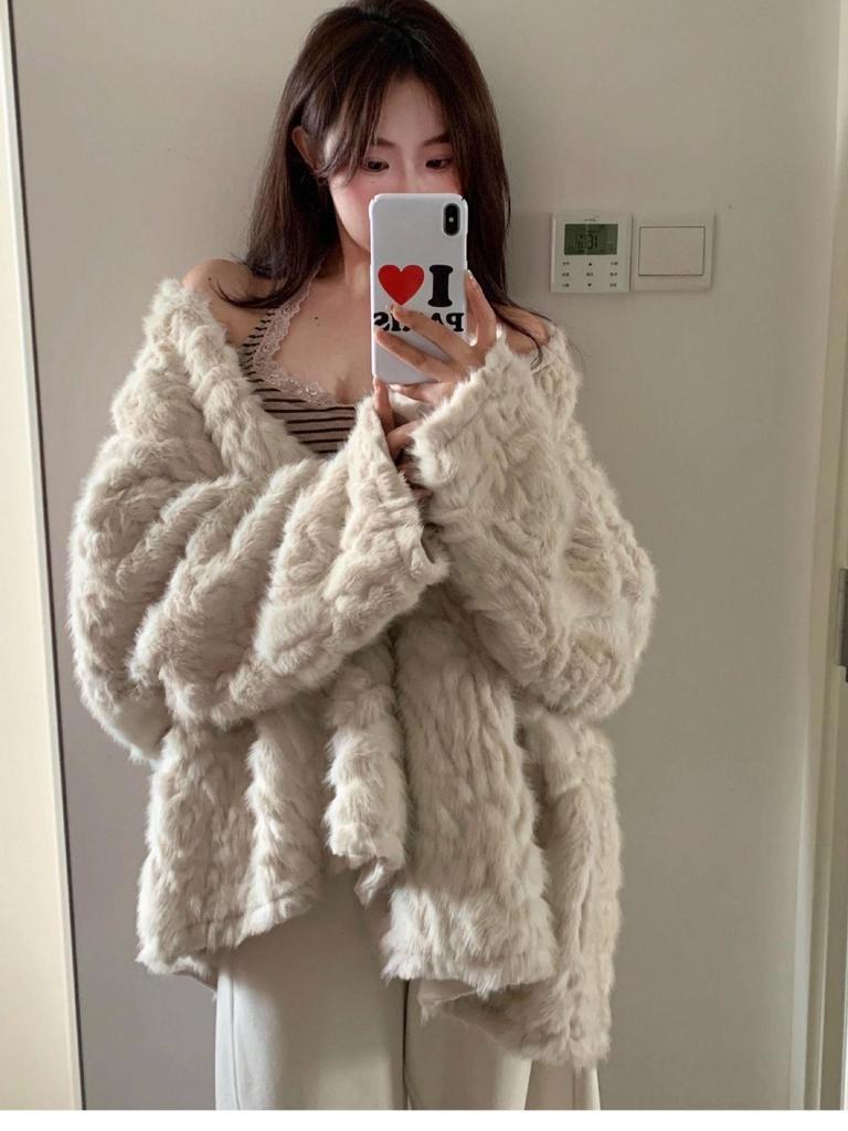 Женское пальто средней длины из искусственного меха норки и замши - Зимнее пальто оверсайз ленивого стиля с крашеными кончиками