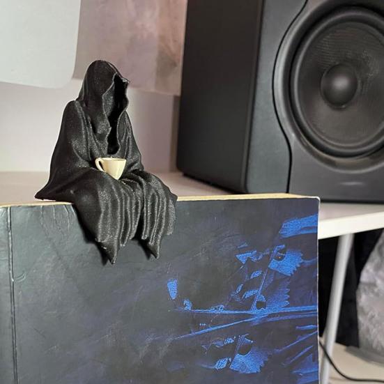 Halloween Black Robe Ornament Spooky Gothic Grim Reaper Figurine Statue Sculpture Holiday Party Home Office Desktop Decoration