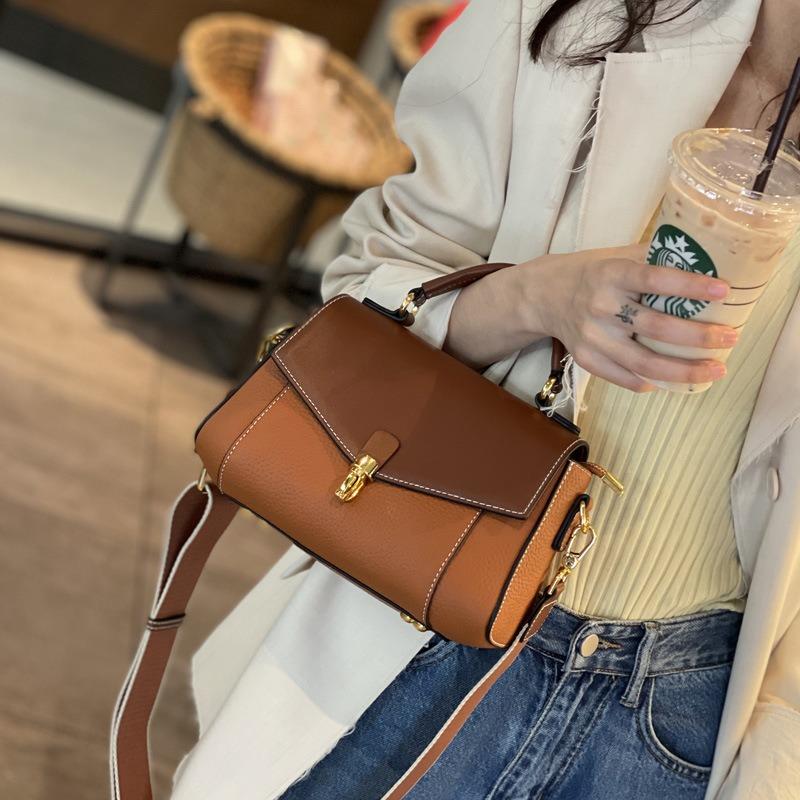 Summer New Niche Light Luxury Fashion Cowhide Shell Bag Genuine Leather Women's Portable Shoulder Messenger Bag