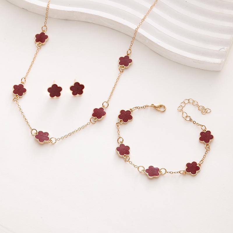 3 PCS Light Luxury Flower Bracelet Sets for Women Fashion Lucky Five-leaf Clover Earrings Necklace Friendship Party Jewelry