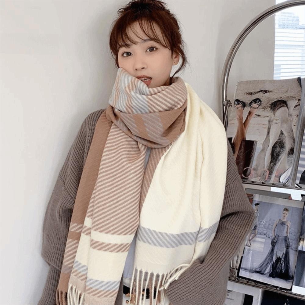 Elegant Women's Cashmere Scarf Thickened Winter Neck Warmer Soft Checkered Scarf  Daily
