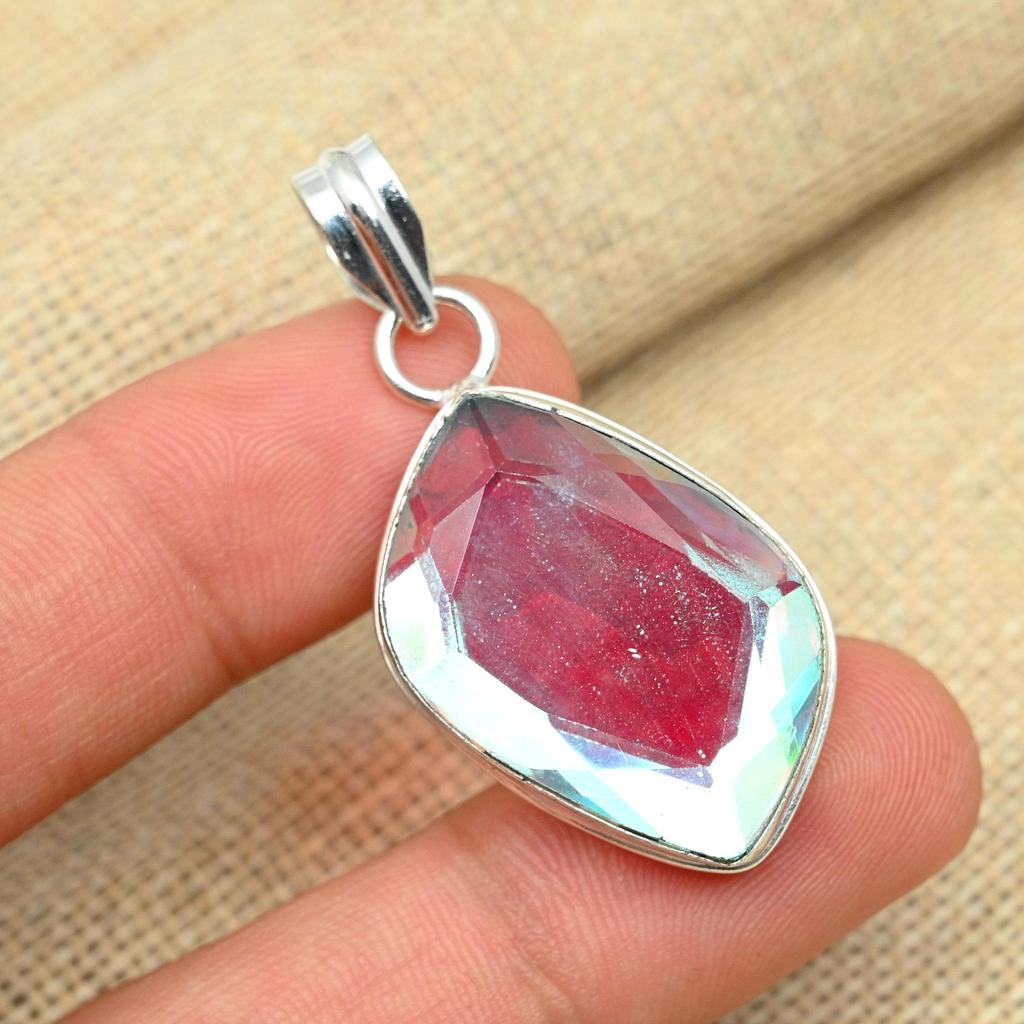 Lovely Rainbow Mystic Topaz Gemstone Solid 925 Silver Charming Necklace Pendant Jewelry