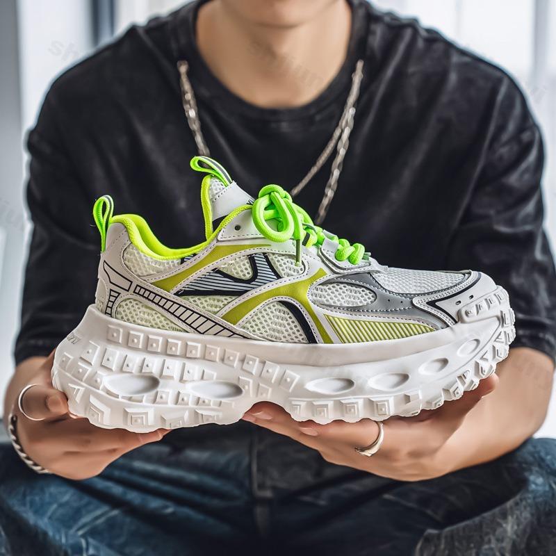 Модная мужская спортивная повседневная обувь 2025 новый стиль летняя сетчатая дышащая нескользящая обувь удобные универсальные кроссовки на толстой подошве