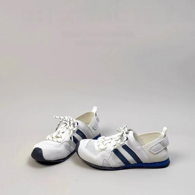 Женская обувь – Кроссовки