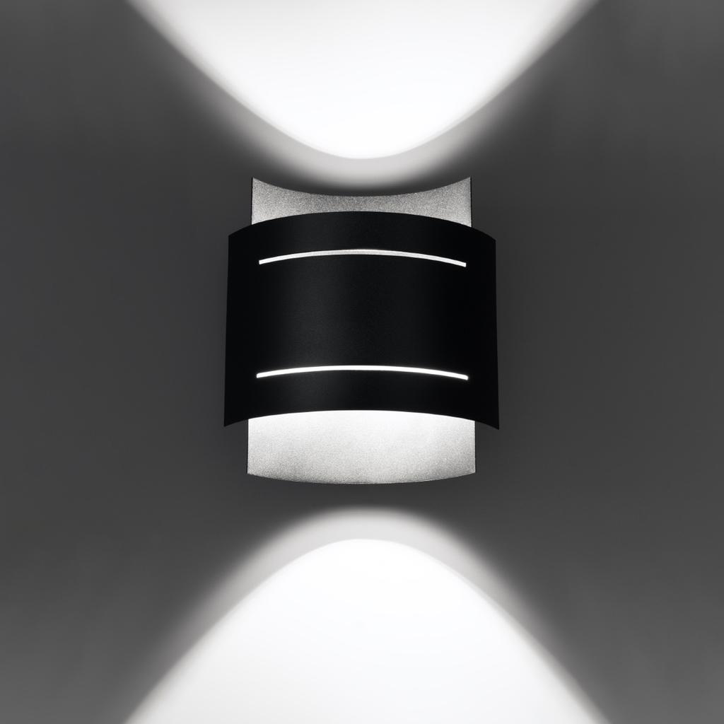 Hestia black wall lamp