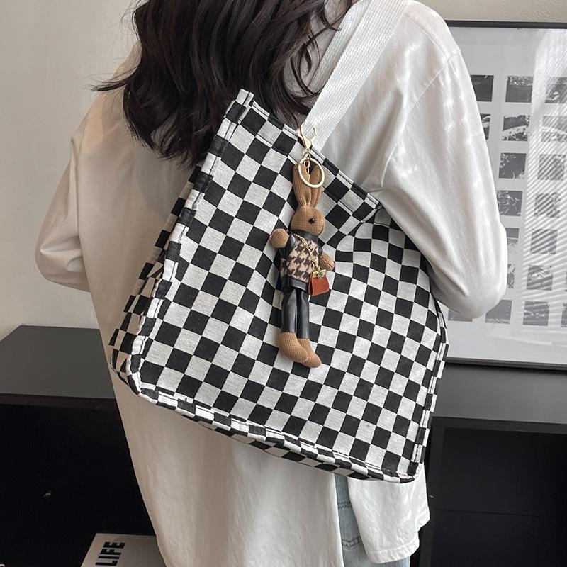 Сумка высокой ценности Большая вместимость Клетчатая холщовая сумка через плечо Шахматная доска Модная сумка для поездок на работу Студенческая сумка для занятий
