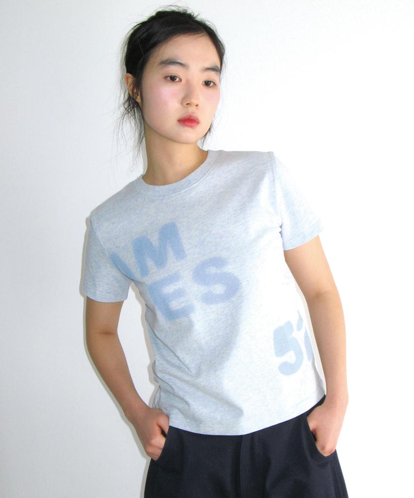 AMES-WORLDWIDE Футболка с принтом 52 Typo Tee Синяя