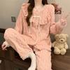 Зимняя утепленная фланелевая пижама с длинными рукавами для женщин в корейском стиле, симпатичная кружевная коралловая бархатная пижама, домашняя одежда