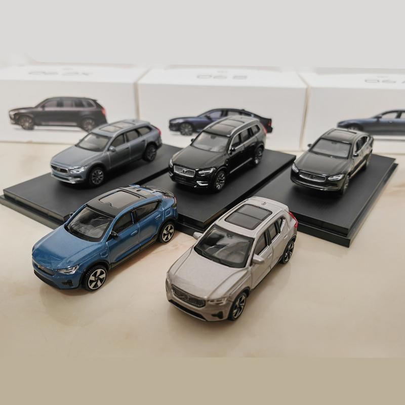 1:64 Модели автомобилей Volvo XC40 XC60 XC90 C40 S90 V90 из сплава, литые металлические игрушечные машинки, миниатюрная модель автомобиля, подарок для детей