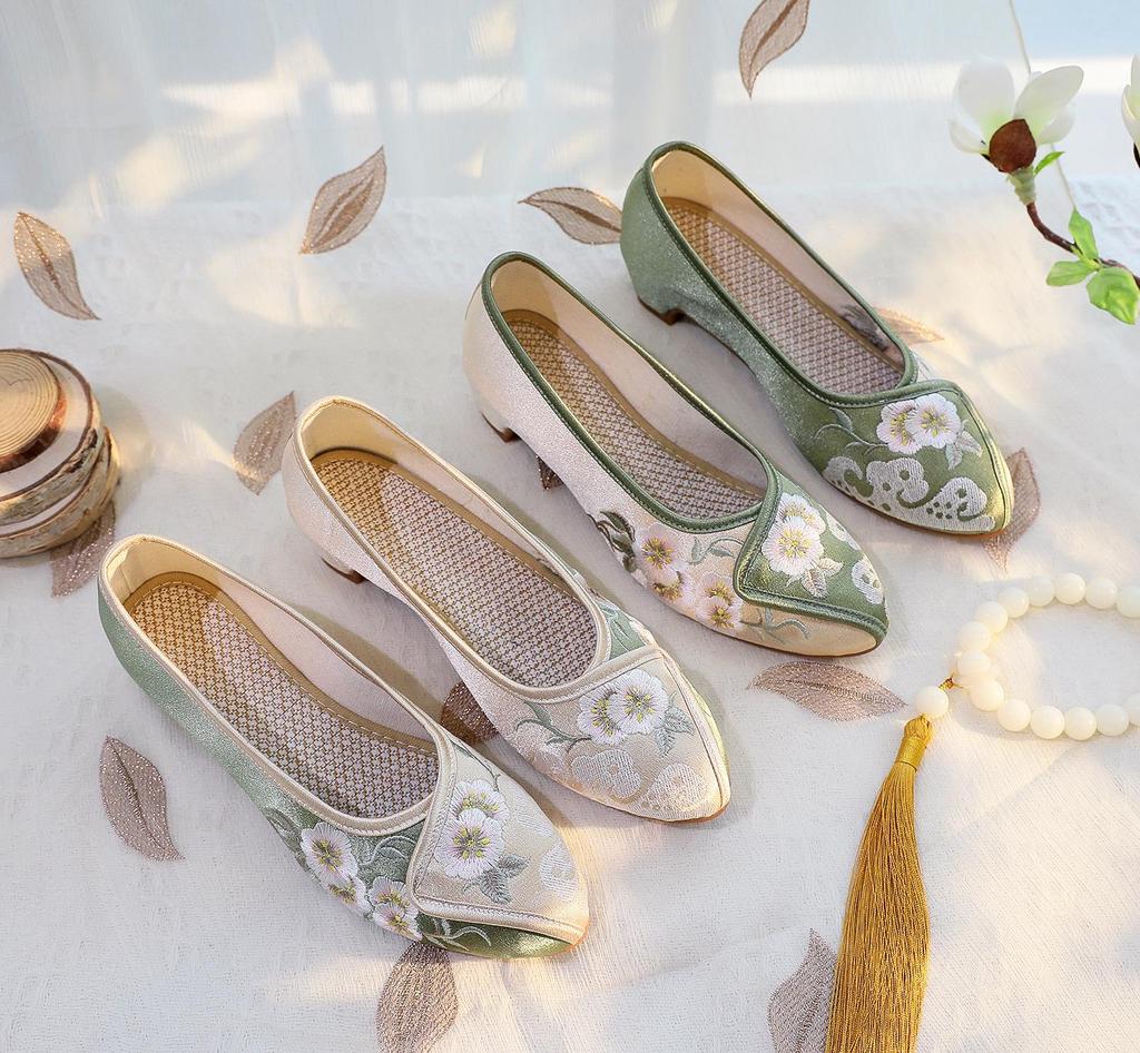 [Flower Art] Женские туфли-чонсам весна/лето 2024 года — элегантные, удобные, в национальном стиле