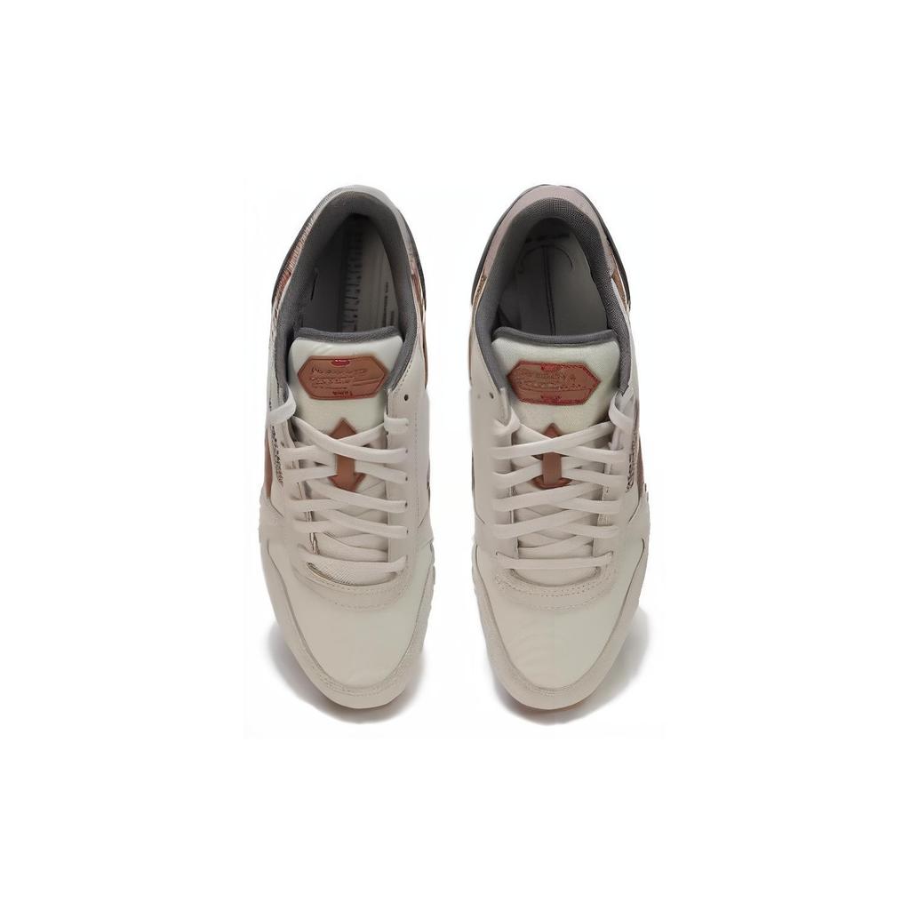 Reebok Классическая кожаная винтажная модель 1983 года 'Chalk' мужская 100200863