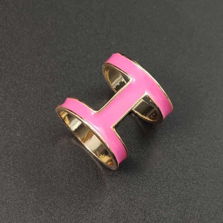 Корейская мультяшная жемчужина брошь: Булавка для шарфа с тремя кольцами «Камелия» и кристальными бриллиантами