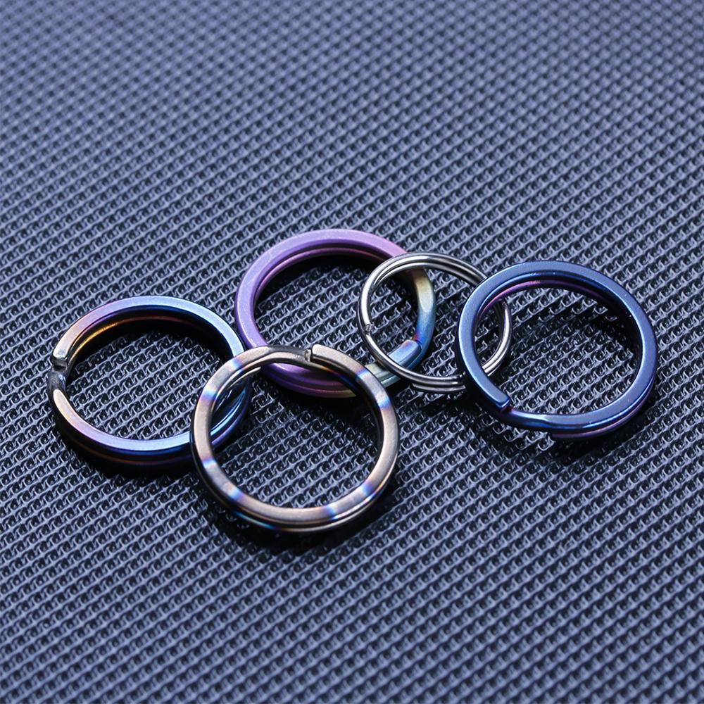 quality Titanium Alloy Camping Travel Goods Keyring Buckle Key Ring Portable Holder EDC Keychain