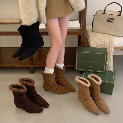 Французские ботильоны с острым носком женские 2025 новые осенне-зимние замшевые плиссированные тонкие ботинки каблук-рюмочка низкий каблук универсальные короткие ботинки