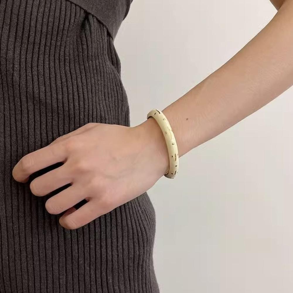 Enamel Retro Opening Bangle French Style Women's Hand Bracelet Simple Woman Cuff Bracelet  Gifts