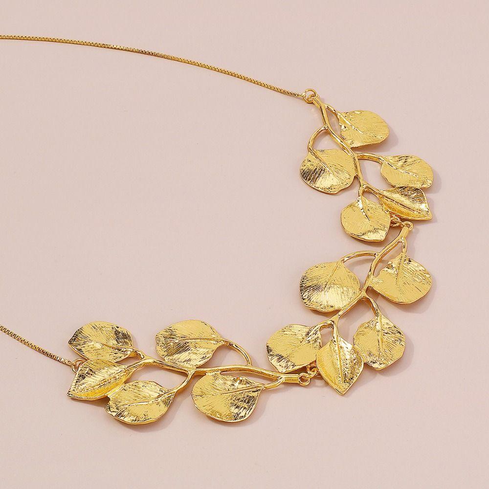 Exaggerated Vintage Women Leaf Pendant Neck Jewelry Chain Necklace Choker Necklace