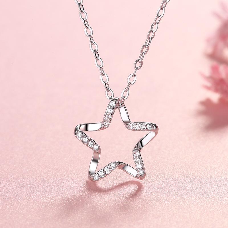 Stars Haunt Diamond Necklace Korean Version Simple Pendant Niche Design Clavicle Chain ins Wind