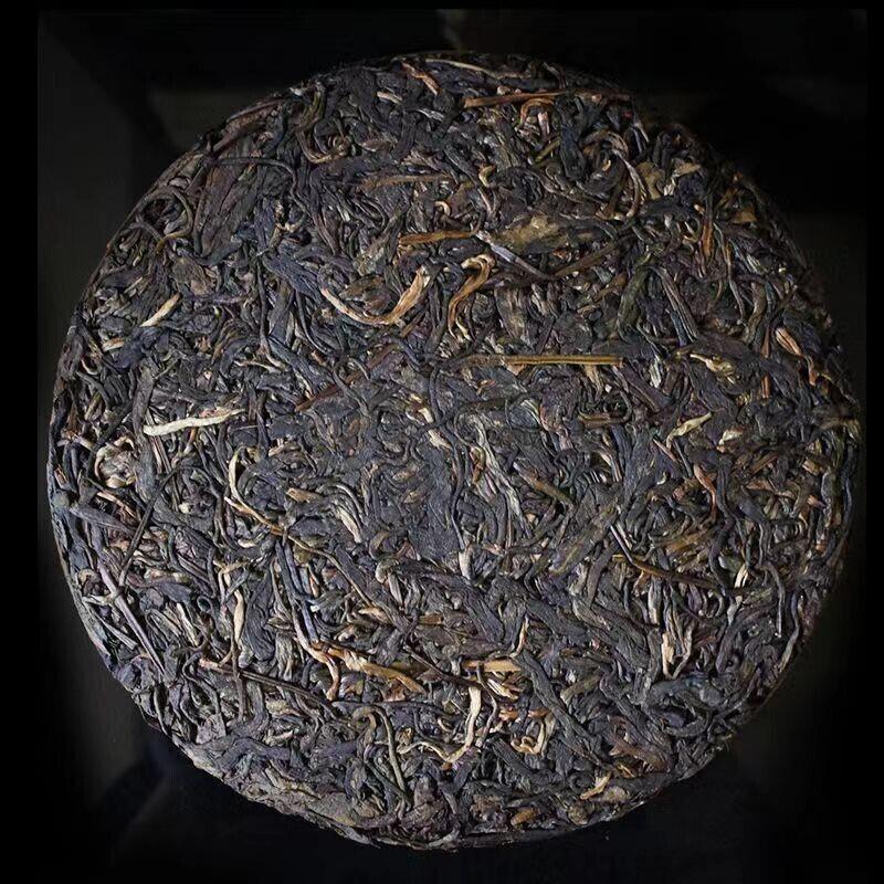 2013 Юньнаньский старый чай BanZhang Ancient Puer Tee Необработанный весенний чай Puerh Raw