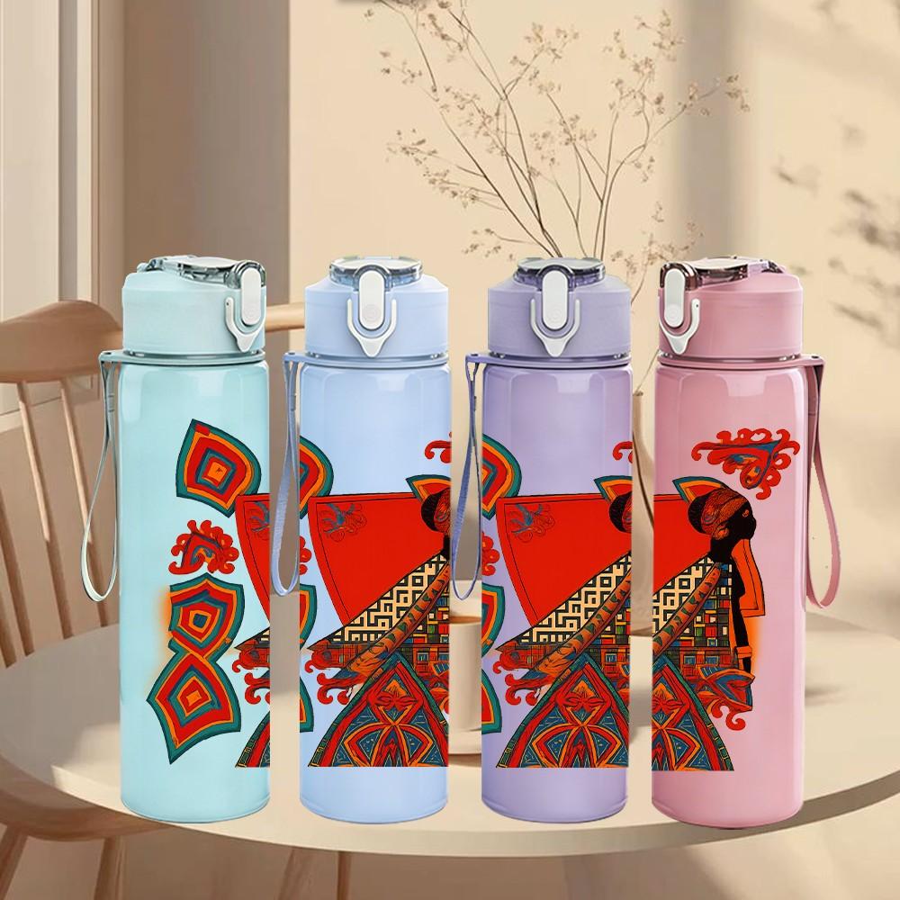 1PC Folk Style Bird Floral Frame 750ml Color Plastic Sports Water Bottle Leakproof Flip Straw Lid For Sports Office Home Use
