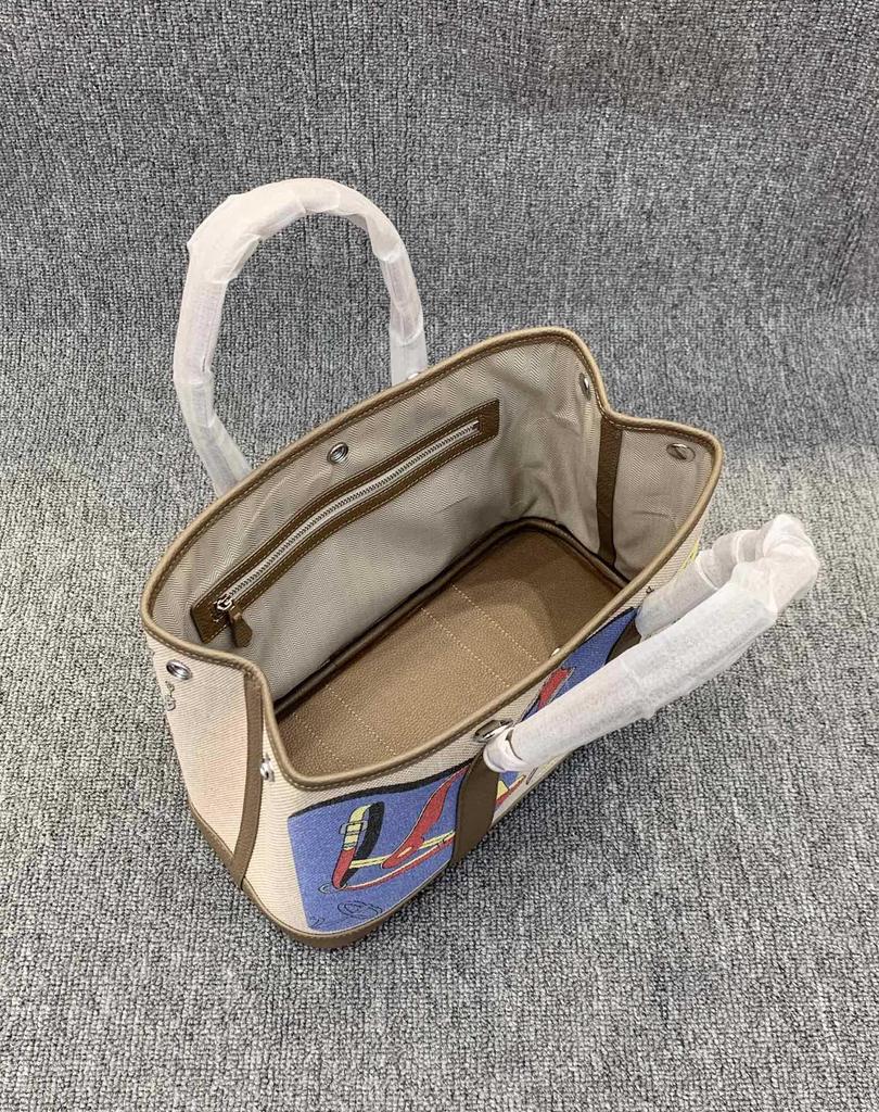 Сумка женская Doodle Garden ручной росписи из лоскутного шитья из коровьей кожи и льна - Сумка, на плечо, через плечо, 2025.