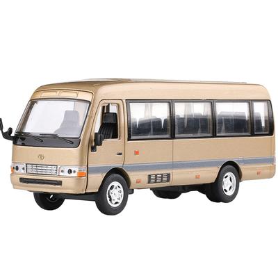 1/32 Toyota Coaster Bus Игровой автомобиль Модель давления Автомобильный игровой симулятор Металлический автобус Игроки для детской коллекции Подарки