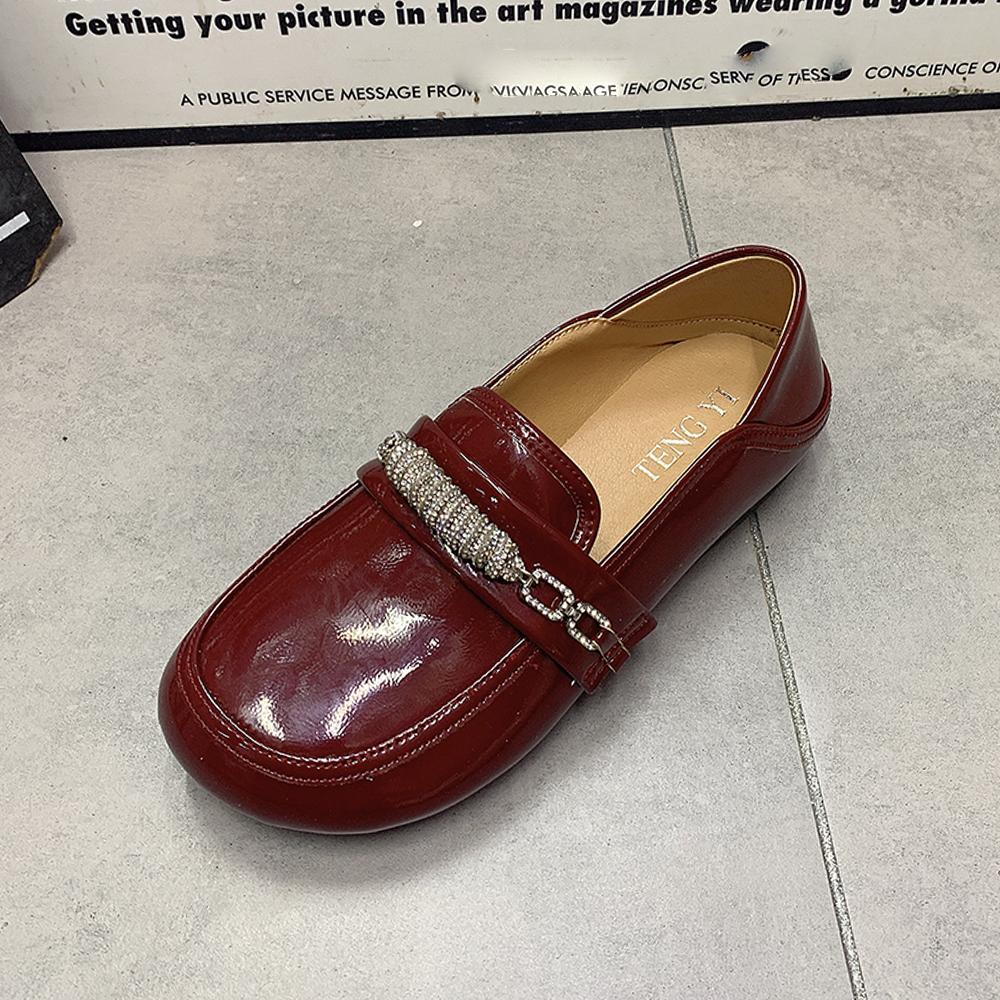 Модные женские лоферы Большого размера Повседневная женская обувь Женская обувь на плоской подошве Дизайнерские женские мюли Обувь из лакированной кожи со стразами