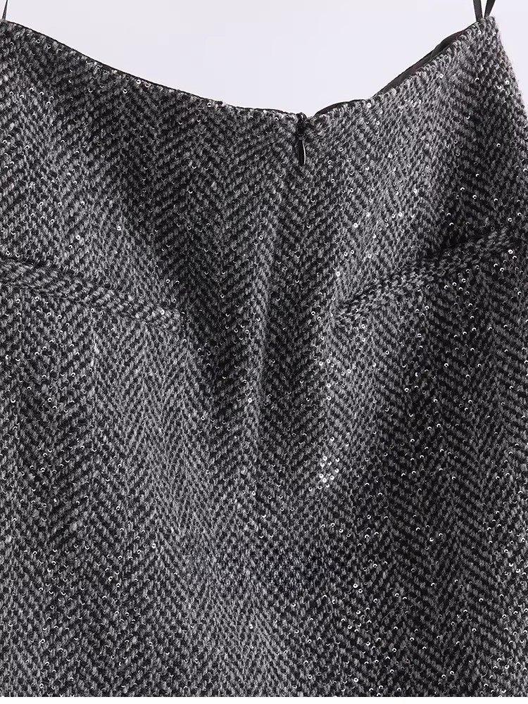 Ready Stock: New Year's Wool Blend Tweed Sequin Slimming Short Skirt
