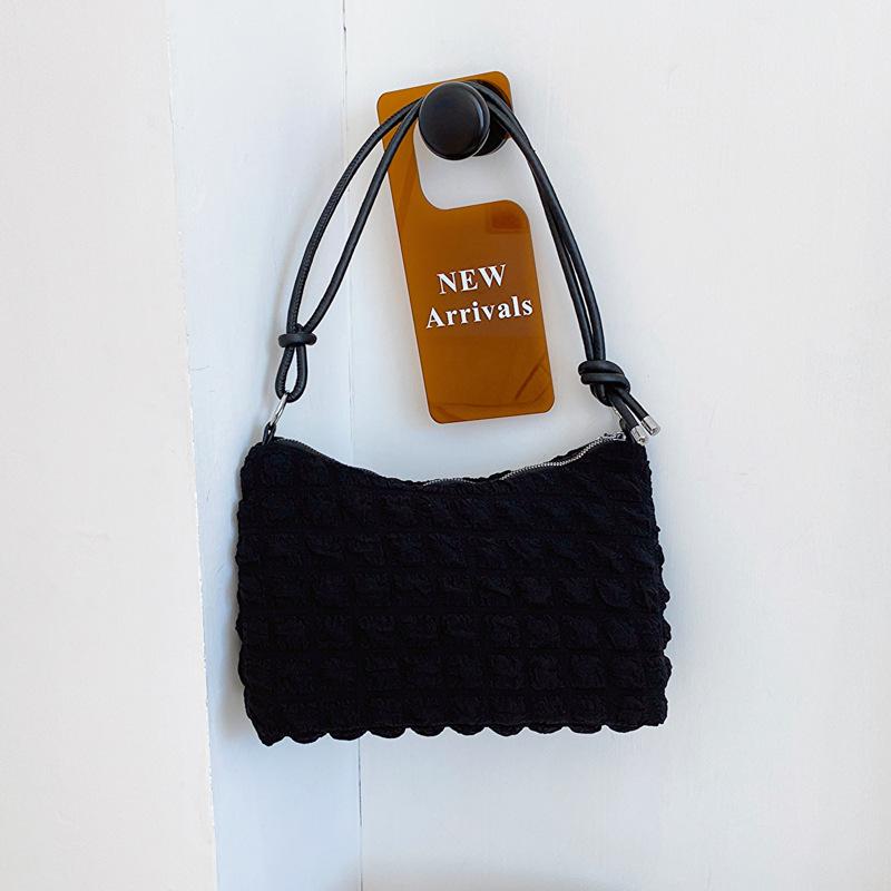 Сумка-хобо в зарубежном стиле, маленькая, свежая, плиссированная, женская, новая коллекция ранней осени 2025, универсальная, подмышечная сумка-пельмень, модная