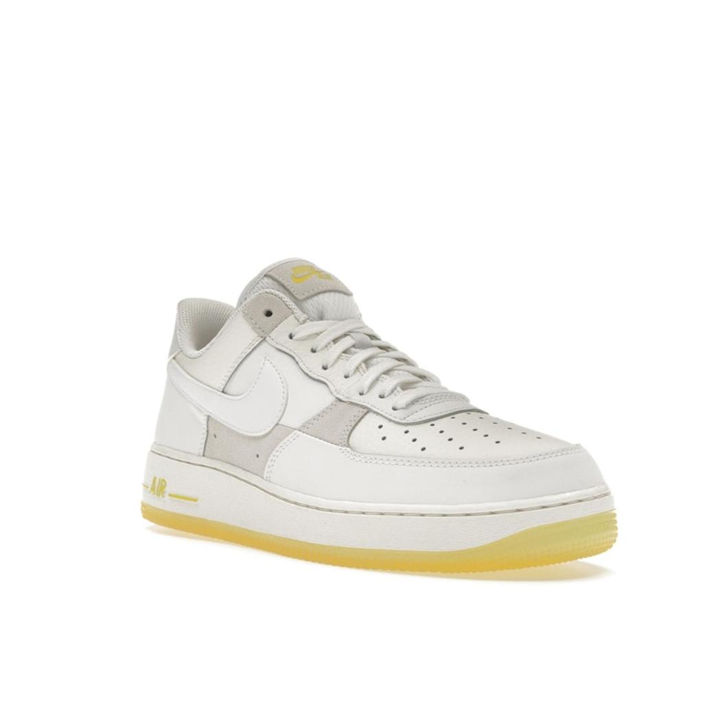Nike Женские кроссовки Air Force 1 Low UV Reactive Cream Summit-White FQ0709-100