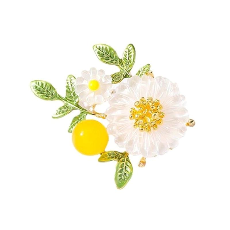 Elegant Pearls Daisy Brooch With Green Leaf Designs for Women Portable for Weddings Supplies and Special Occasions