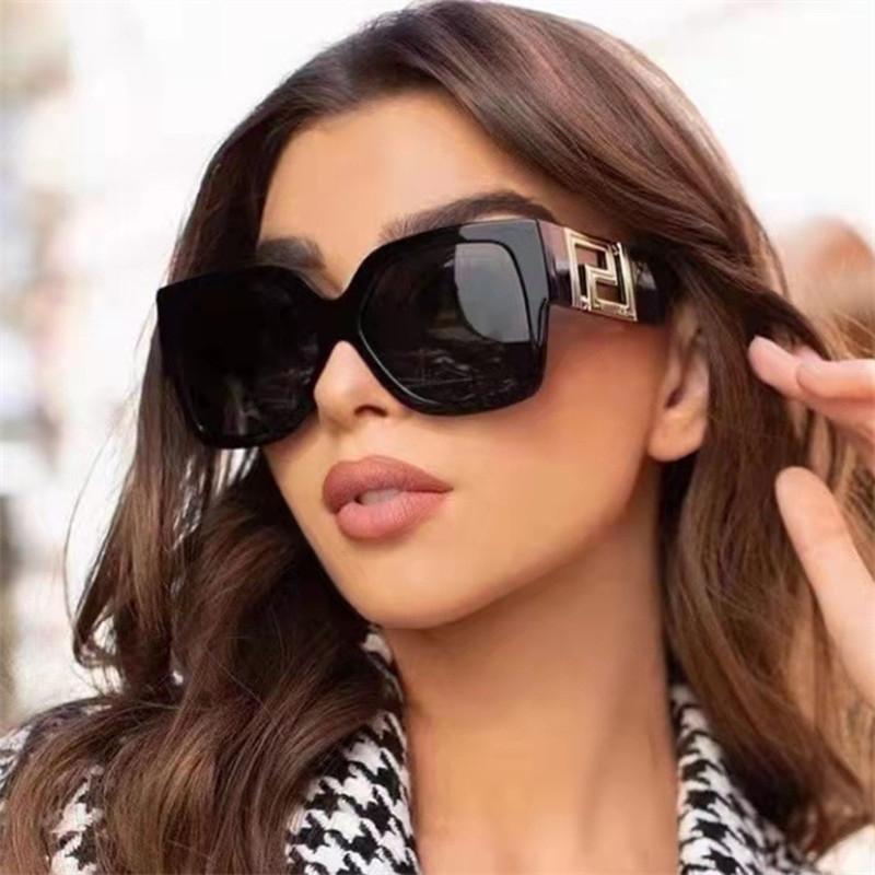 Square Thick Frame Sunglasses Women Big Size Eyewear Lunette Femme Luxury Brand Sun Glasses Hollow Out Vintage Non Polarized Glasses