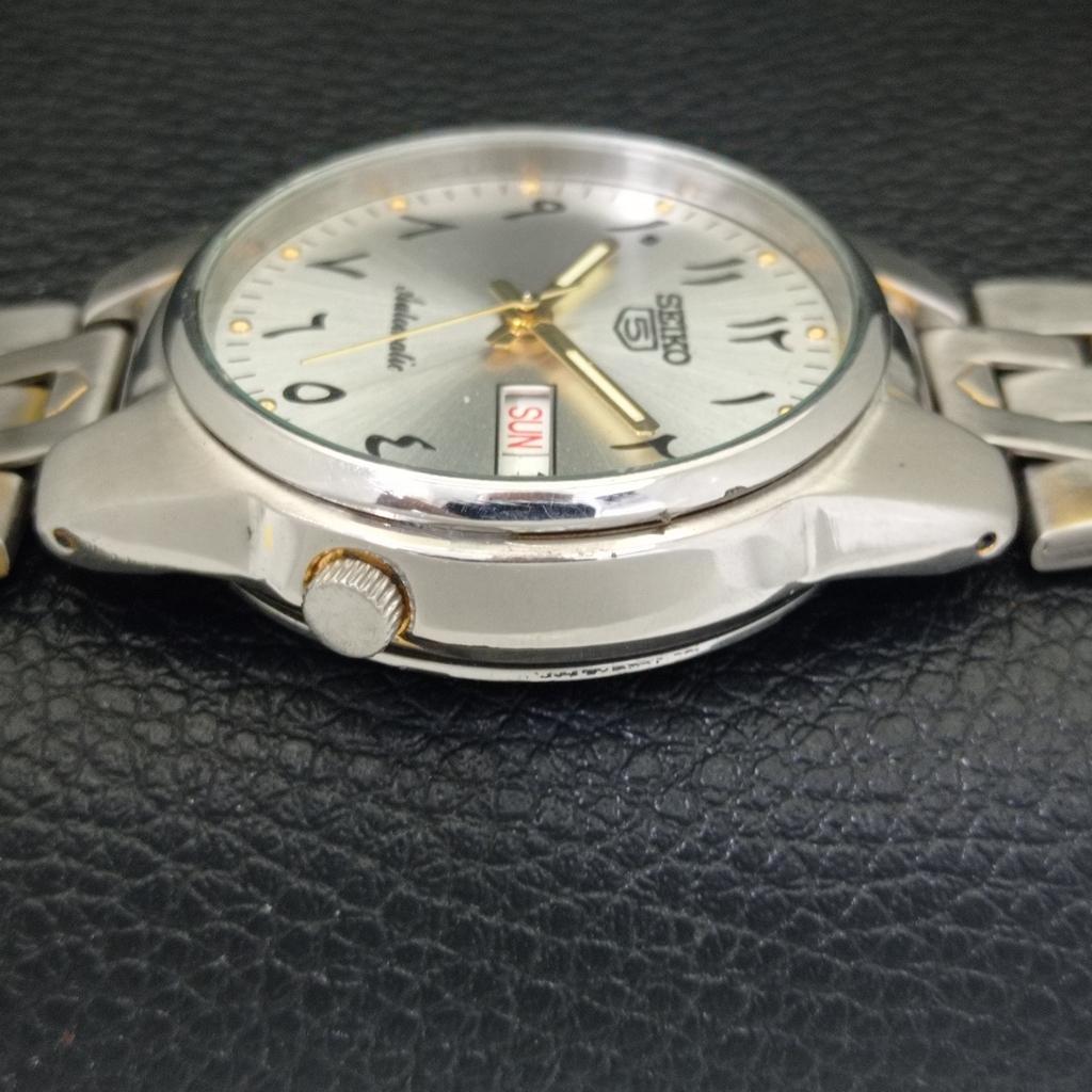 ПОДЛИННЫЕ ВИНТАЖНЫЕ МУЖСКИЕ ЧАСЫ SEIKO 5 AUTOMATIC JAPAN 7S26A С СЕРЕБРИСТЫМ ЦИФЕРБЛАТОМ a702462-5