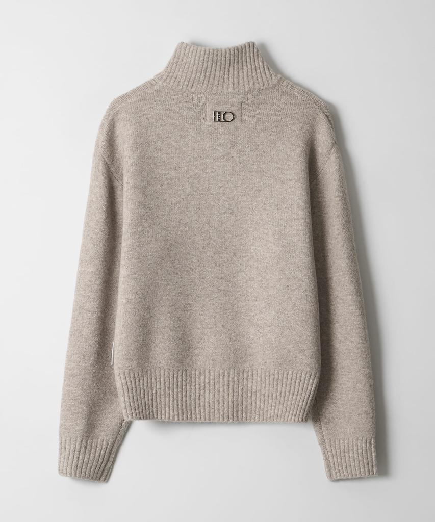DTHIRTYONE Half-Zip Turtleneck Sweater (Beige)