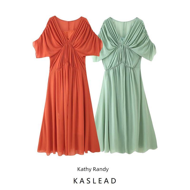 Kaslead New Women Clothes Western Style Two Colors Pleat V-neck Design Sense Dress 2627219
