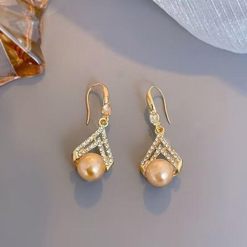Waterdrop Champagne Color Imitation Pearl Drop Earring for Women Geometric Elegant Sweet Jewelry Girl Friend Gift