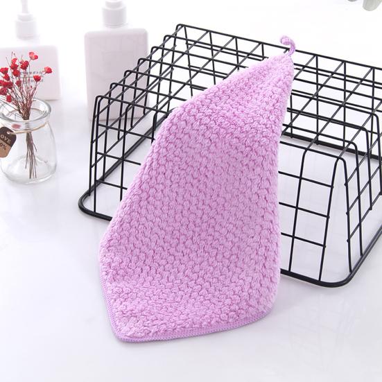 Yousheng Coral Velvet Plaid Texture Bath Towel Strong Water Absorption Fluffy Towel with Lanyard Design Easy To Clean Hand Towel