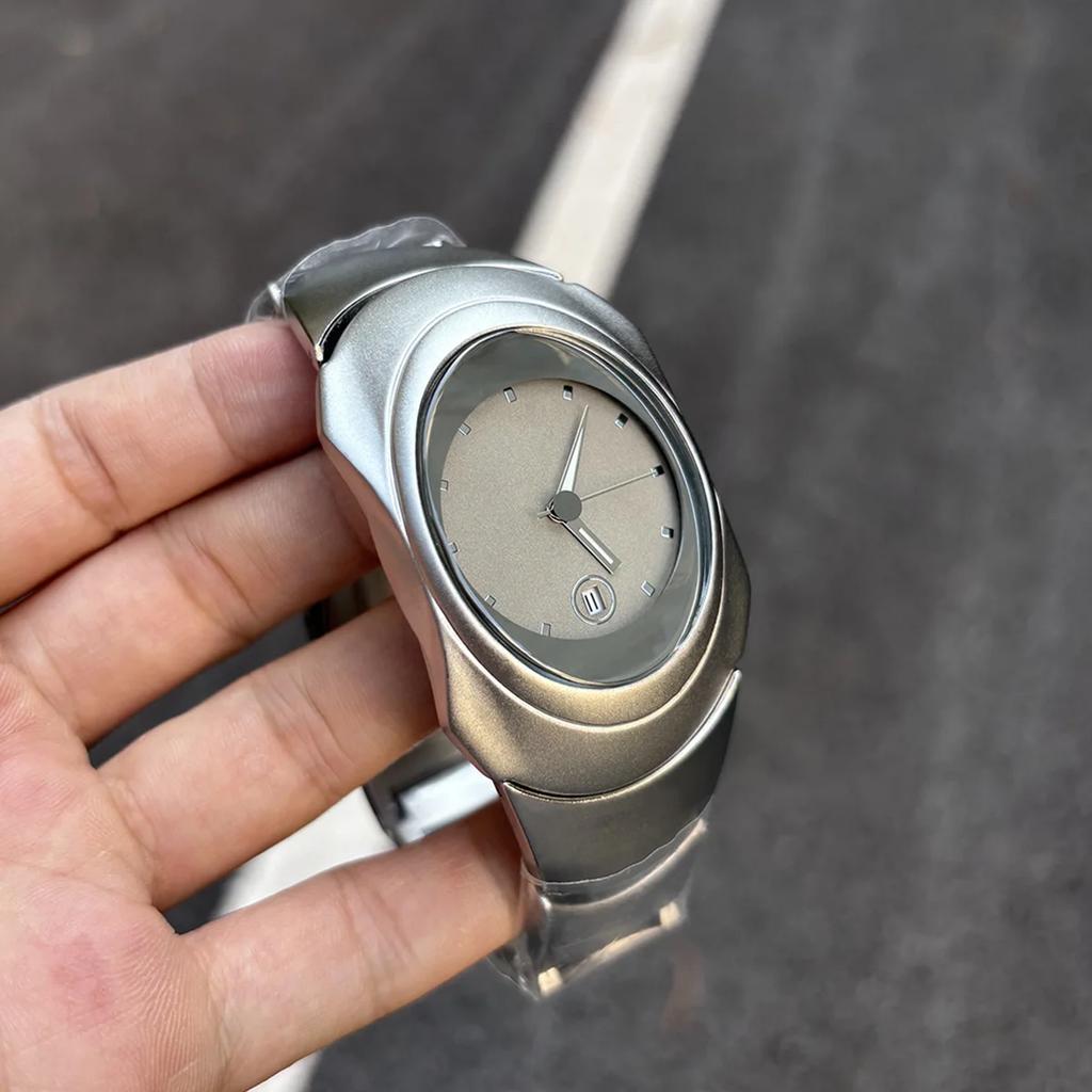 Персонализированные кварцевые часы мужские Y2k серые в стиле инопланетян зеленый креативный дизайн лезвия специальные модные уникальные стальные мужские часы AAA часы