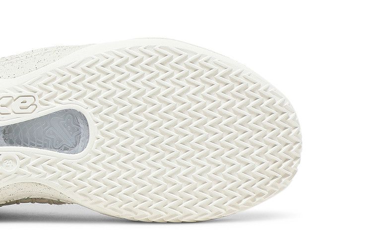 Nike Cosmic Unity Natural Grey