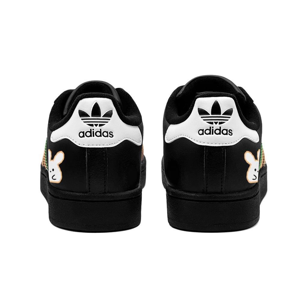 Adidas Originals Superstar 2 Couple's, Romantic Treats, Carrot Bunny, Anti Aging Fun Low top Skateboard Shoes Women's JH9977(TeamS2-S-BOX)