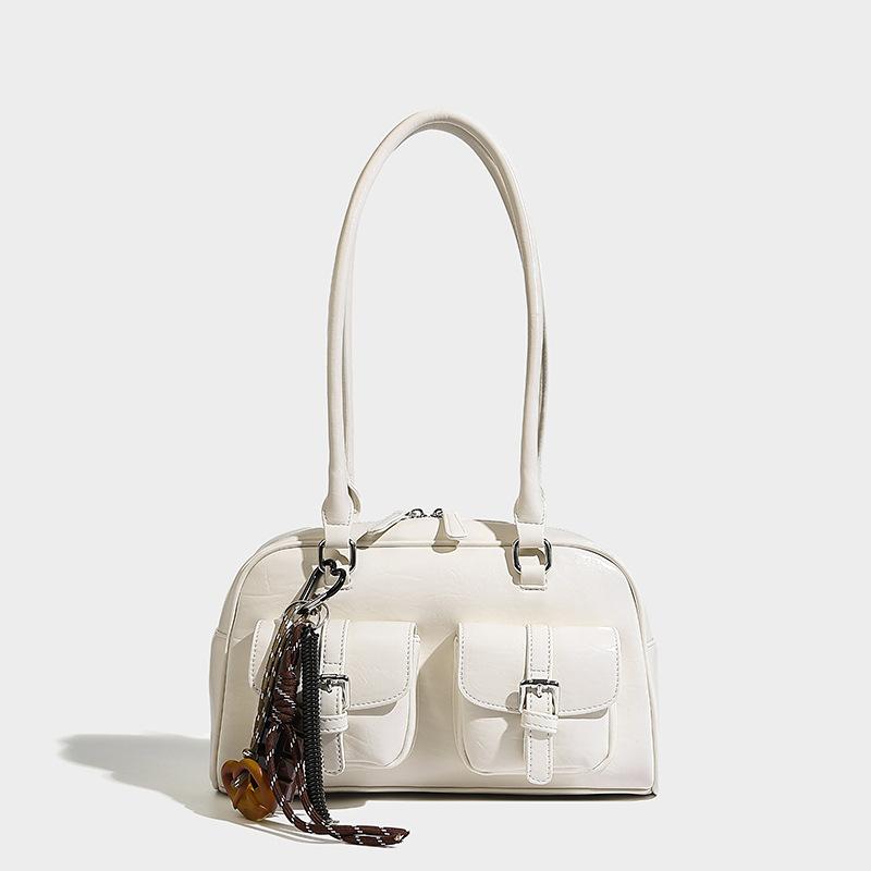 Vintage Boston Bag in Oil Wax Leather, Women's Pillow Bag, 2024 Fall/Winter New Commuting Bowling Bag, Handbag and Shoulder Bag